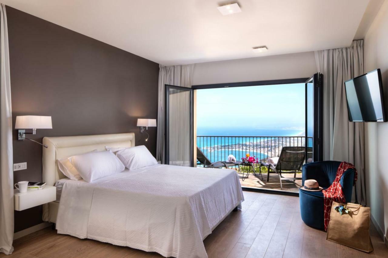 The View Luxury Apartments Taormina Zewnętrze zdjęcie